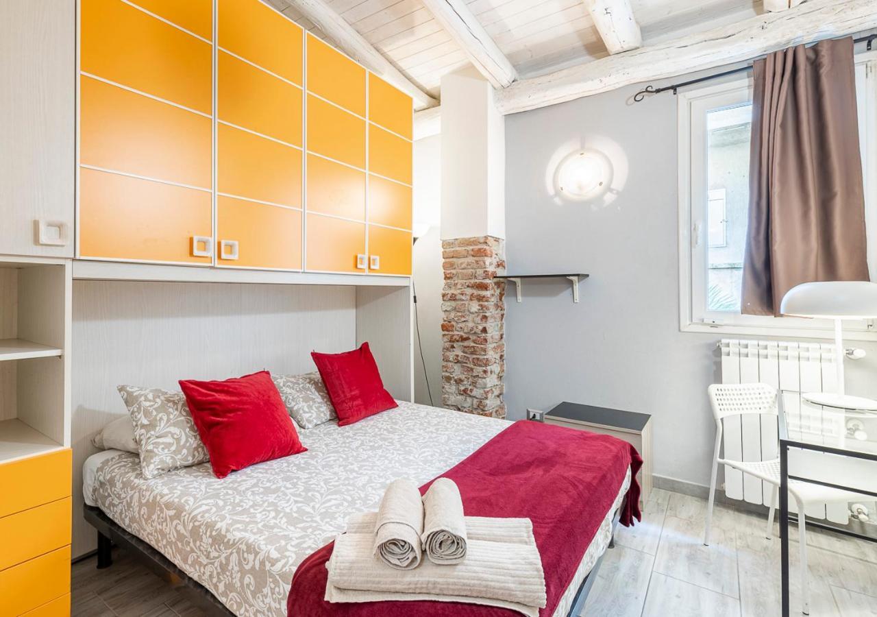 Apartamento Otherside House In Torino Exterior foto